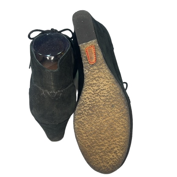 Clarks Originals Suede Wedge Boots - Picture 5 of 8